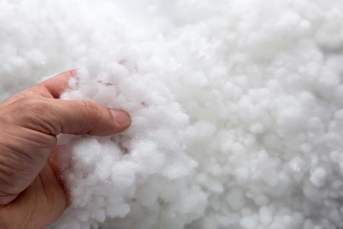 Синтетические наполнители для одеял. Лучший наполнитель для подушек и одеял