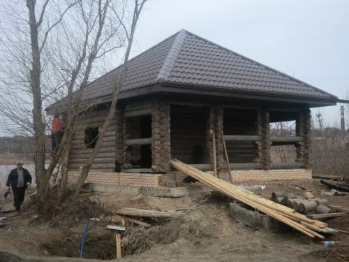 Плюсы и минусы четырехскатной крыши. Четырехскатная крыша – виды, подготовка к установке, расчет размеров и проектирование стропильной системы