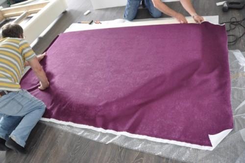 Удивительно легко: создание мягкого изголовья кровати из лоскутов 17