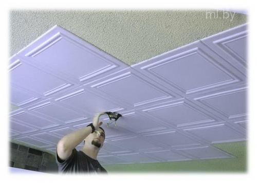 Профессиональный подход к поклейки потолочной плитки 03 Профессиональный подход к поклейки потолочной плитки 03