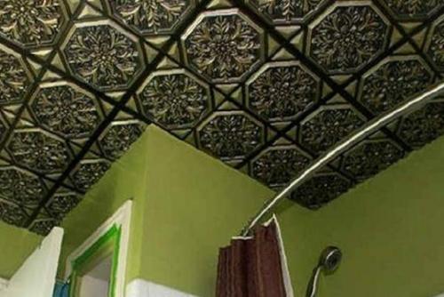 Какие недостатки могут быть при отделке потолка пенопластовой плиткой. Виды плит и различия между ними