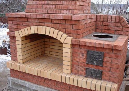 Барбекю своими руками: чертежи. Барбекю из кирпича своими руками: схемы, чертежи, фото, размеры. Обзор простых и сложных конструкций на дачном участке!
