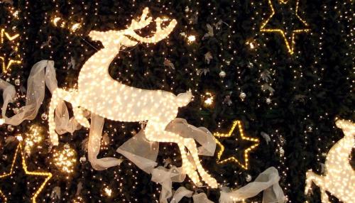 Новогодние украшения для квартиры: идеи и советы 07