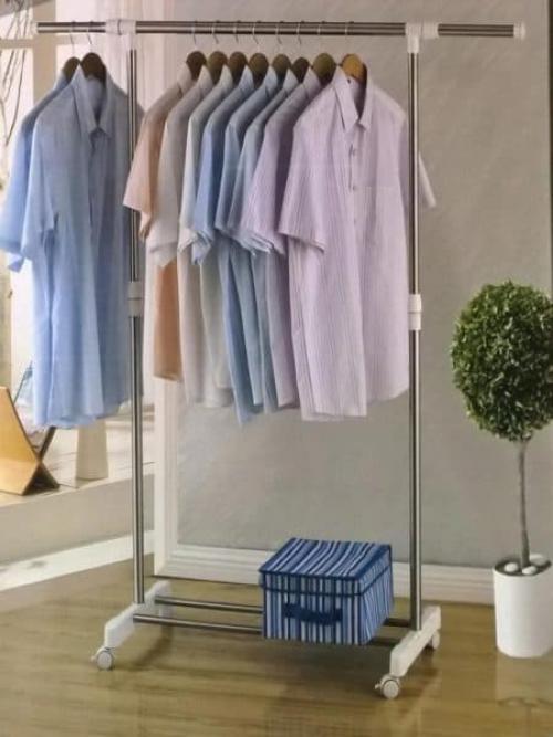 Планировка маленькой гардеробной комнаты. Как сделать своими руками