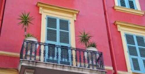 Детали из пенопласта. Преимущества архитектурных элементов и профилей из пенополистирола