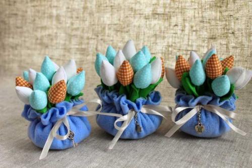 Рукоделие для дома своими руками из остатков. Поделки из ткани: инструкция, как сделать игрушки, украшения, подарки и предметы интерьера своими руками (145 фото)