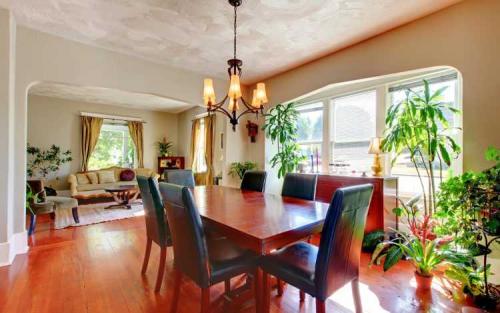 Стулья в различных стилях интерьера. Стулья в интерьере — обзор лучших сочетаний и варианты применения стульев в дизайне. 125 фото лучших решений