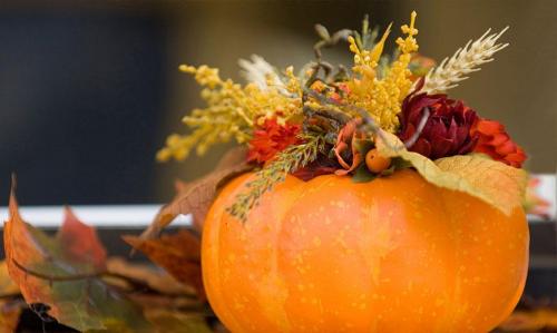 Осенний декор двора. Осеннее оформление сада и дома