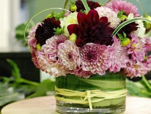 Осенний стол в школе. Цветовые решения для осеннего декора стола