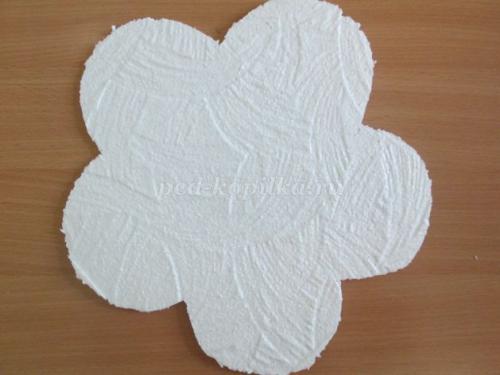 Мастерство в наклеивании потолочной плитки: проверенные советы и методы 20