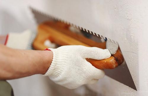 Сколько сохнет цементная штукатурка. Сколько сохнет штукатурка: лучшие способы ускорения высыхания оштукатуренных стен