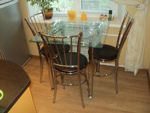 Какие цвета и текстуры ламината наиболее подходящие для кухни. На что обратить внимание при выборе