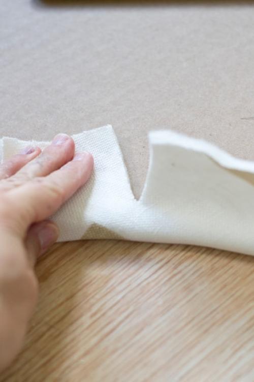 50 идей изголовья для кровати своими руками. Изголовье для кровати из картона: мастер-класс