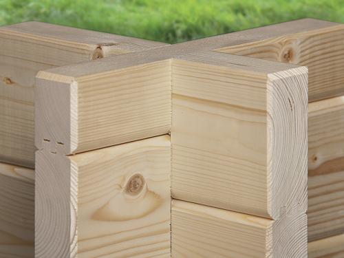 Какой брус лучше использовать для строительства дома: деревянный или металлический