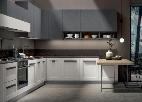 Сочетание стилей: как сделать гардероб серым с белыми фасадами 16