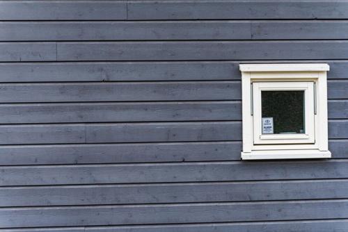 Строительство деревянного дома своими руками: основные материалы и инструменты 04