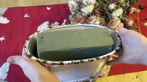 Как создать осеннюю композицию из сухих цветов и веток. Как составить композицию из сухоцветов: мастер-класс