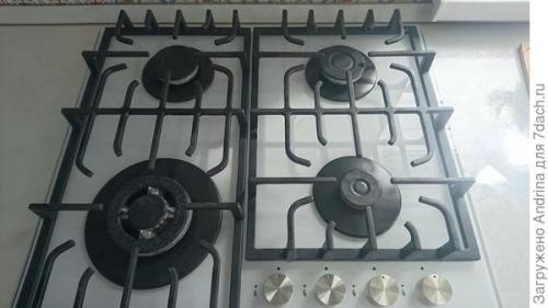 Как ухаживать за газовой варочной панелью, чтобы она служила дольше. Совет для занятых хозяек по уходу за газовой плитой