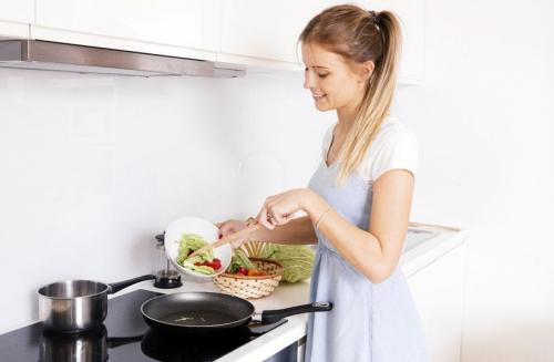 Влияет ли покрытие на энергопотребление варочной панели. Можно ли сэкономить электроэнергию с помощью индукционной плиты: выбираем варочную панель вместе с экспертом