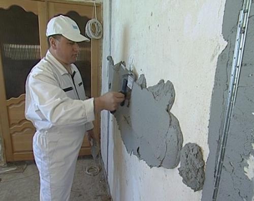 Как выровнять стены под обои своими руками. Как шпаклевать под обои стены из гипсокартона и других материалов 02 Как выровнять стены под обои своими руками. Как шпаклевать под обои стены из гипсокартона и других материалов 02