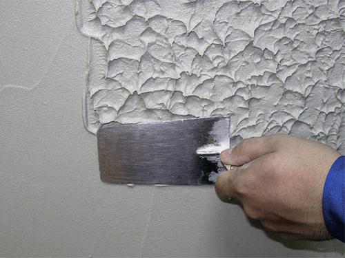 Как выровнять стены под обои своими руками. Как шпаклевать под обои стены из гипсокартона и других материалов 03 Как выровнять стены под обои своими руками. Как шпаклевать под обои стены из гипсокартона и других материалов 03