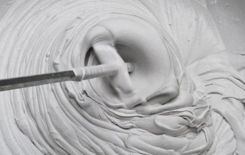 Как выровнять стены под обои своими руками. Как шпаклевать под обои стены из гипсокартона и других материалов 08 Как выровнять стены под обои своими руками. Как шпаклевать под обои стены из гипсокартона и других материалов 08