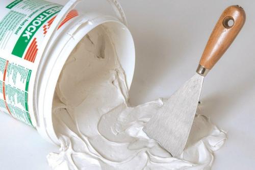 Выравнивание стен шпаклевкой. Основы выравнивания стен шпаклевкой