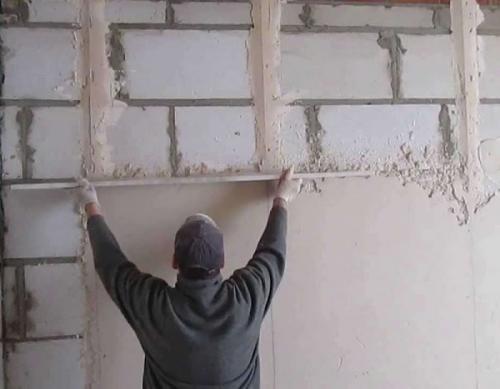 Выравнивание стен по маякам своими руками. Технология выравнивания стен по маячкам