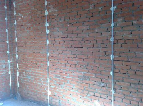 Выравнивание стен по маякам своими руками. Технология выравнивания стен по маячкам