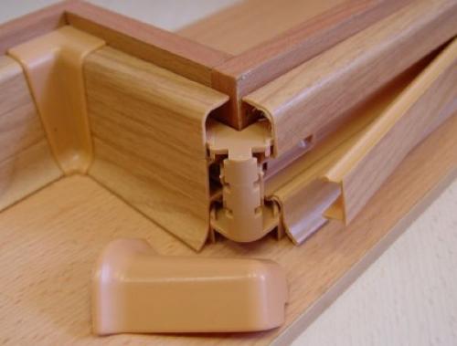 Открытая электропроводка в деревянном доме ПУЭ. Вся правда о электромонтажных работах в деревянном доме в соответствии с ПУЭ и ПТЭЭП. Электромонтаж внутренней открытой электропроводки в деревянном доме