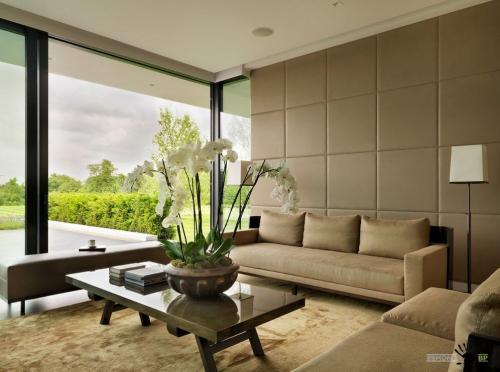 Декор стен в гостиной своими руками. Идеи по оформлению дизайна стен в комнате для гостей