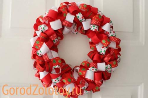 Украсить помещение к новому году своими руками. Как украсить комнату на Новый год декором из бумаги, сделанным своими руками