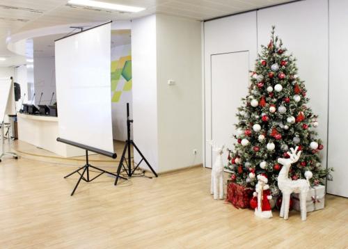 Как украсить офис из подручных материалов. Офис своими руками: как красиво и оригинально украсить его на Новый 2021 год