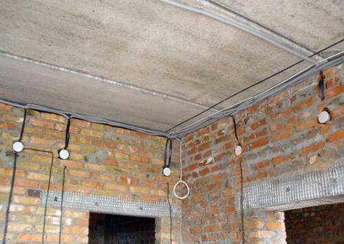 Электропроводка в частном доме своими руками. Разводим электропроводку в частном доме своими руками