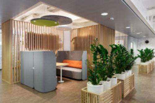 Оформляем стены в офисе. Тренд №1: трансформируемые офисы 02 Оформляем стены в офисе. Тренд №1: трансформируемые офисы 02