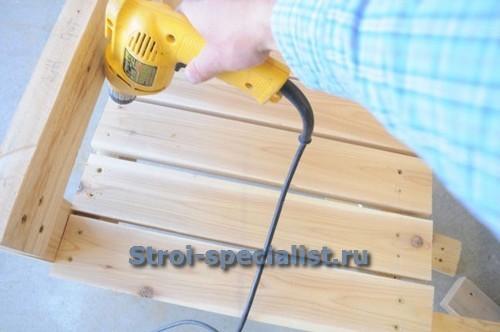 Какие дополнительные функции можно добавить в лавку со столиком для большего удобства. Садовая скамейка со столиком своими руками